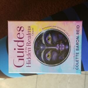 Guides of the Hidden Realms Oracle Deck
